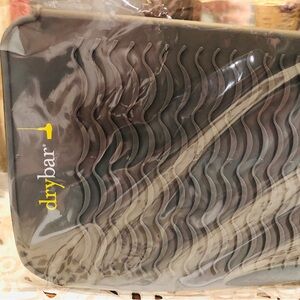 Drybar heating mat .